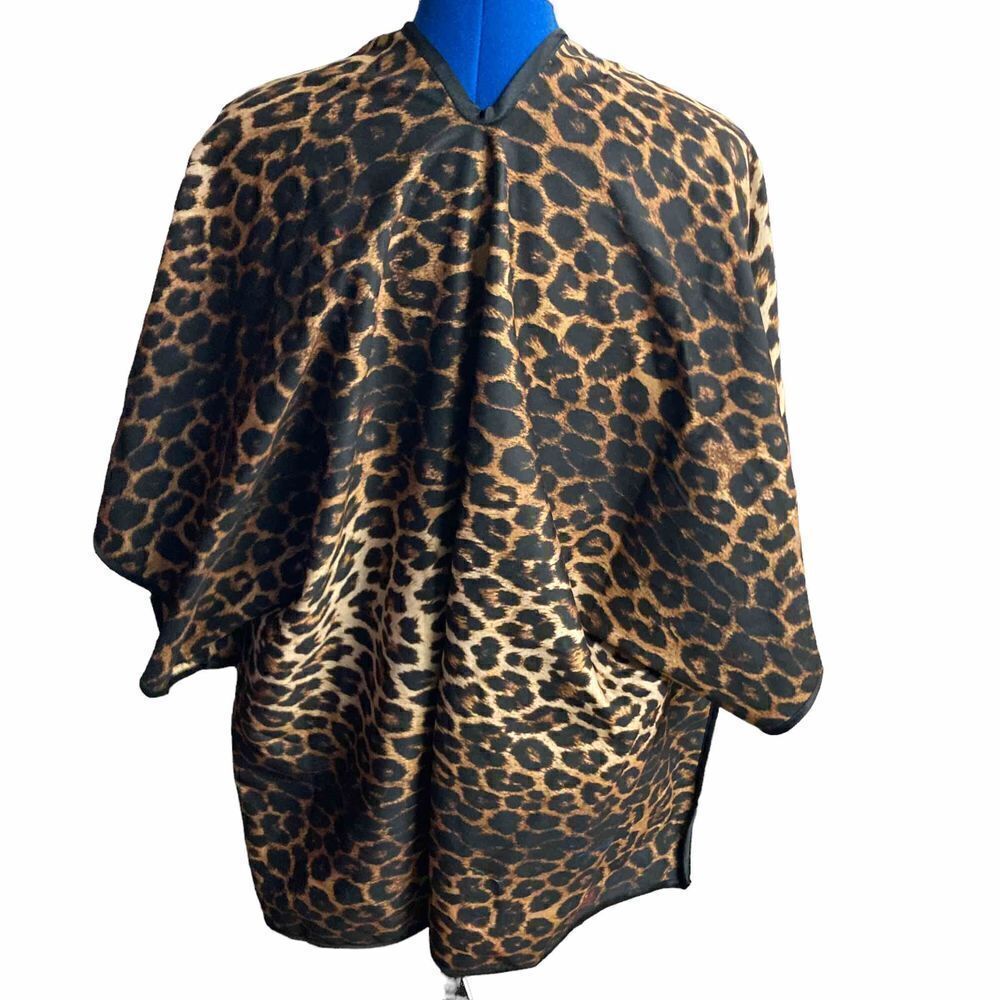 ORIGINAL USA B2B WOMEN’s FASHON  Animal Print Poncho Cape  w/Tassels‎ - Picture 3 of 12
